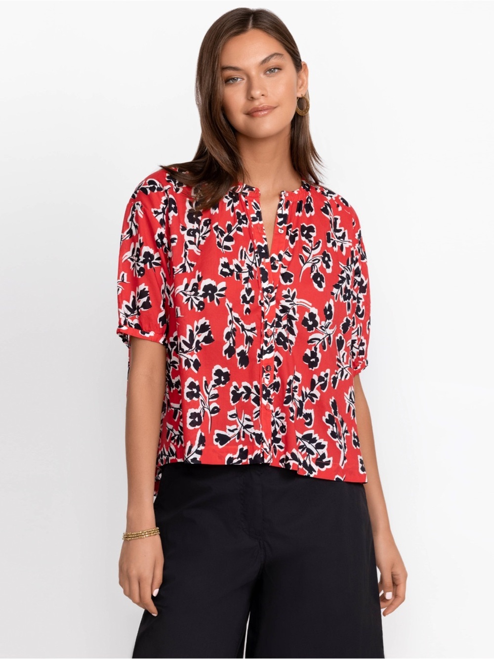 Calme - Johnny Was - Shirred Neck Button Down Blouse - Poppy Red Garden Vines
